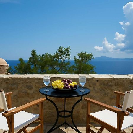 Pablito House-Seaview Monemvasia Nests Екстер'єр фото