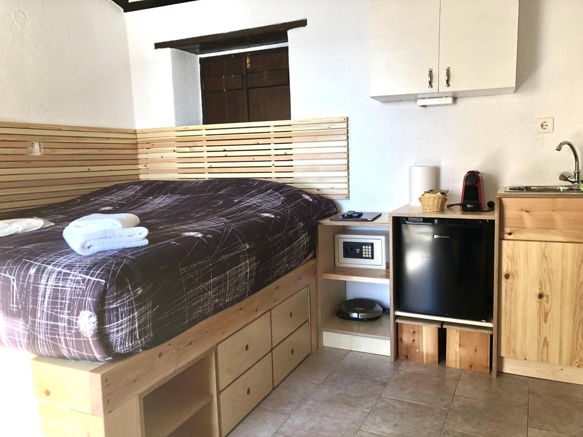 Pablito House-Seaview Monemvasia Nests Екстер'єр фото