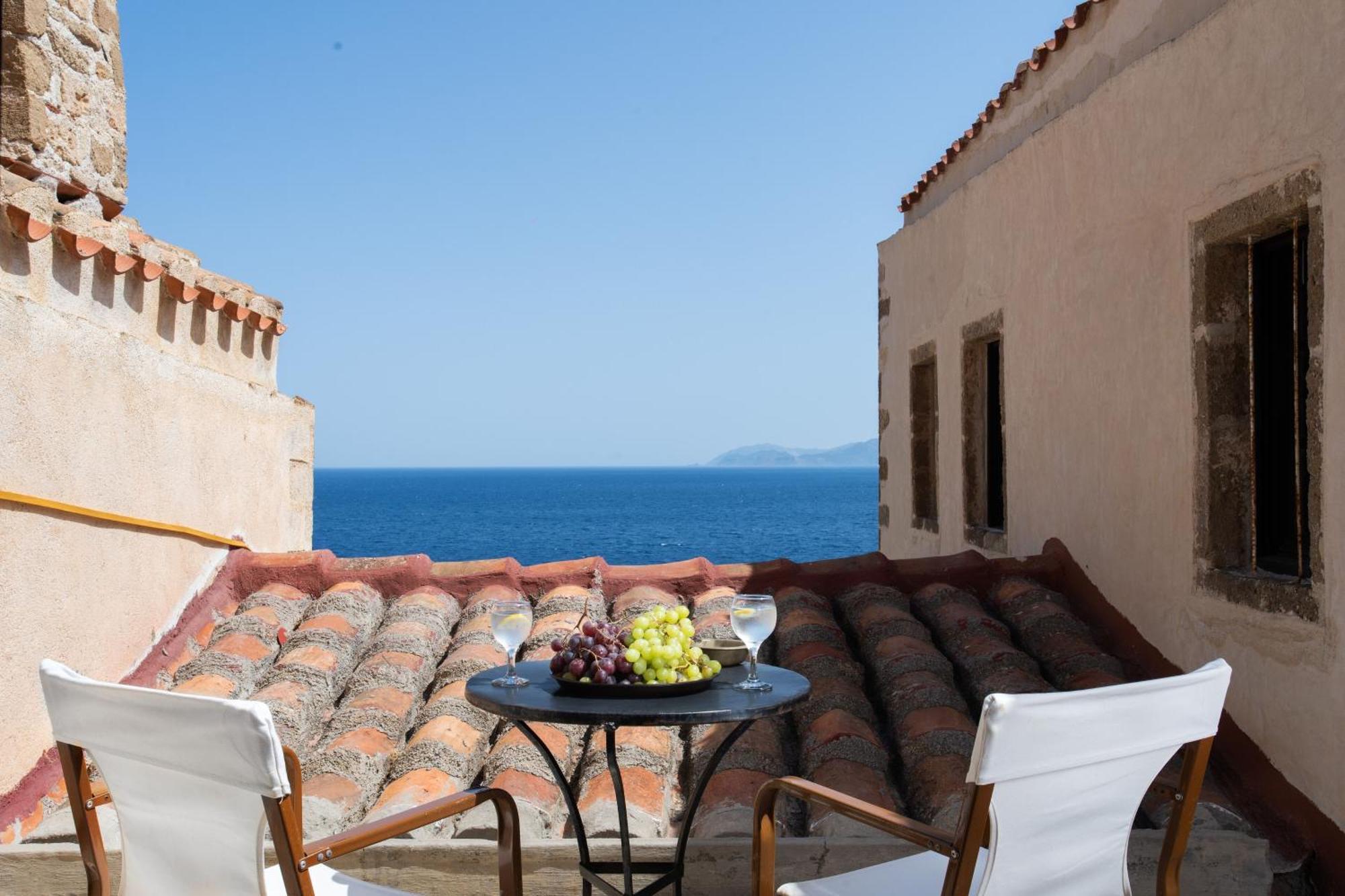 Pablito House-Seaview Monemvasia Nests Екстер'єр фото